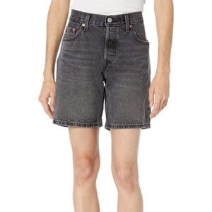Levis 501 90's jean shorts, 26